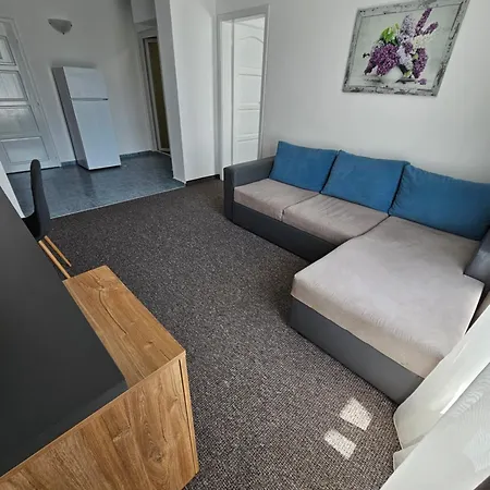 лотос Хотел