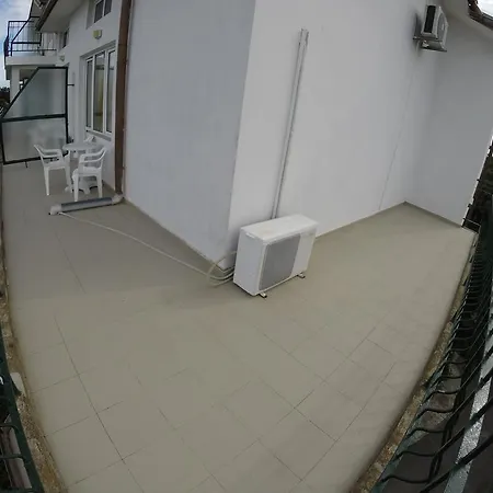 Lotos Kiten (Burgas)