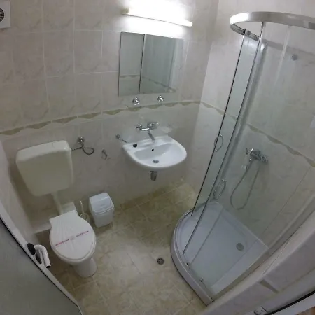 лотос Хотел