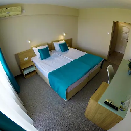 лотос Хотел Китен