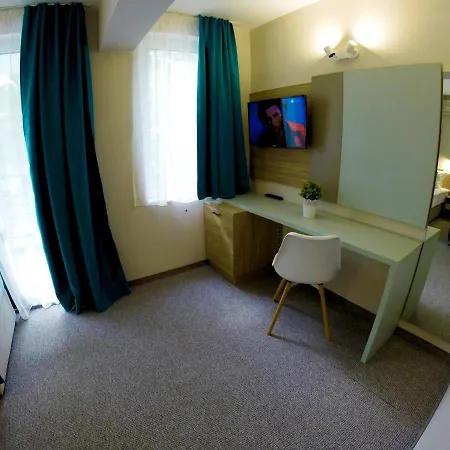 лотос Хотел Китен